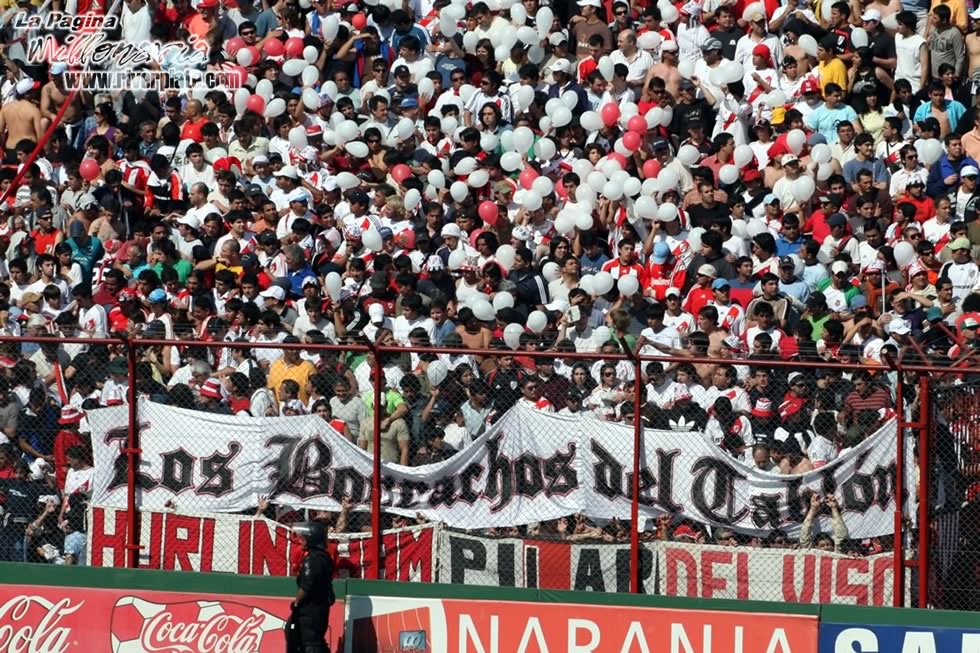 San Martín de Tucumán vs River Plate (AP 2008) 12